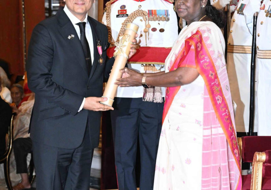 Ajith Kumar Honored with Padma Bhushan by President Droupadi Murmu at 2025 Ceremony